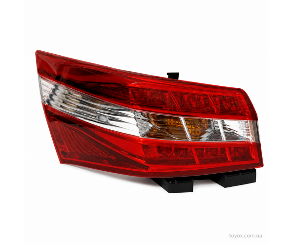 Ліхтар задній лівий Toyota Avalon 81560-07070