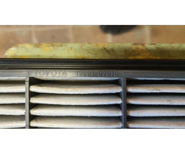 Фільтр повітряний двигуна Toyota Land Cruiser Prado, 4Runner, Hilux Surf, Lexus GX470 17801-07010 — купуйте за вигідною ціною в Києві, Україні - toyox.com.ua