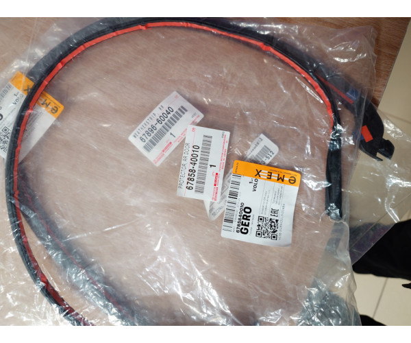 Ущільнювач задніх лівих дверей Toyota Land Cruiser Prado 150 / Lexus GX400, GX460 67896-60040 — купуйте за вигідною ціною в Києві, Україні - toyox.com.ua
