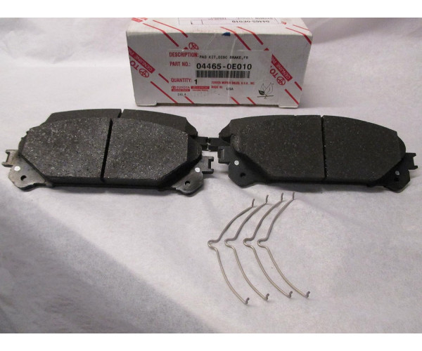 Колодки гальмівні передні комплект Toyota Highlander, RAV4, Sienna / Lexus RX, NX, ES 04465-0E010 — купуйте за вигідною ціною в Києві, Україні - toyox.com.ua Колодки гальмівні передні комплект Toyota Highlander, RAV4, Sienna / Lexus RX, NX, ES 04465-0E010 — купуйте за вигідною ціною в Києві, Україні - toyox.com.ua