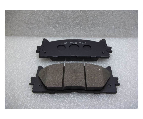 Колодки гальмівні передні комплект Toyota Camry, Avalon / Lexus ES 04465-33450 — купуйте за вигідною ціною в Києві, Україні - toyox.com.ua Колодки гальмівні передні комплект Toyota Camry, Avalon / Lexus ES 04465-33450 — купуйте за вигідною ціною в Києві, Україні - toyox.com.ua