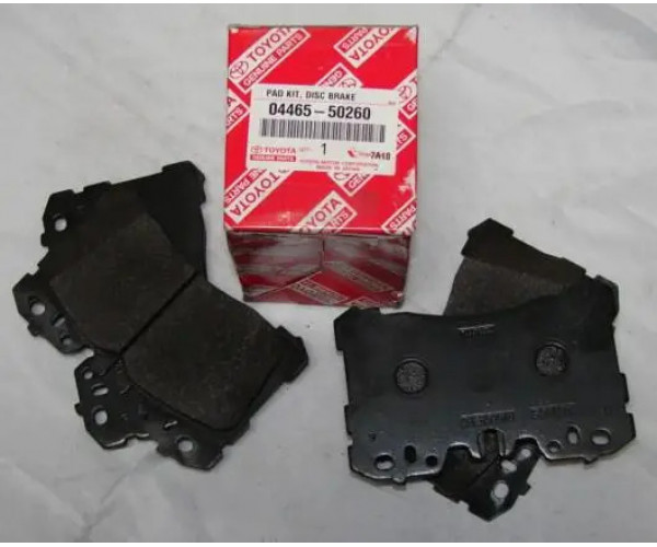 Колодки гальмівні передні Toyota Century / Lexus LS460, LS600H 04465-50260 — купуйте за вигідною ціною в Києві, Україні - toyox.com.ua Колодки гальмівні передні Toyota Century / Lexus LS460, LS600H 04465-50260 — купуйте за вигідною ціною в Києві, Україні - toyox.com.ua