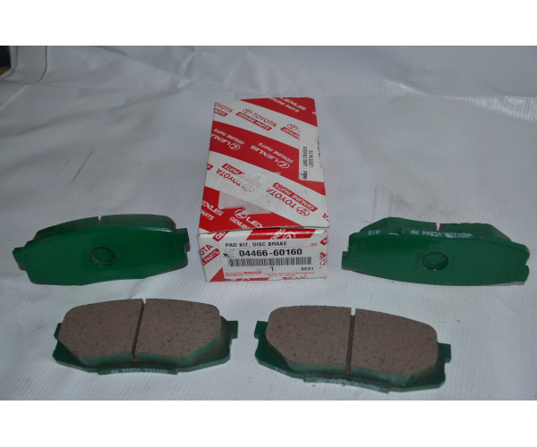 Колодки гальмівні задні Toyota / Lexus 04466-60160