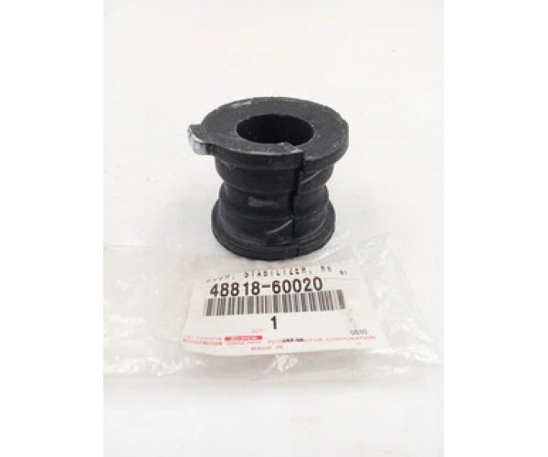 Втулка заднього стабілізатора центральна KDSS Toyota 4Runner / Land Cruiser Prado 150 / Lexus GX 48818-60020 — купуйте за вигідною ціною в Києві, Україні - toyox.com.ua