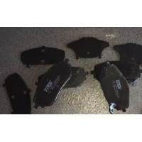 Колодки передні комплект Toyota Auris Toyota 0446502391 Колодки передні комплект Toyota Auris Toyota 0446502391