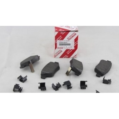 Колодки задні гальмівні комплект Toyota Avensis Corolla Toyota 0446605010- купуйте за вигідною ціною в Києві, Україні - toyox.com.ua