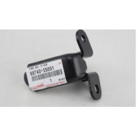 Петля двері передньої лівої нижня TOYOTA 6874035031 Петля двері передньої лівої нижня TOYOTA 6874035031