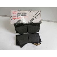 Колодки гальмівні передні комплект Toyota Sequoia Tundra оригінальні Toyota 044650C020 Колодки гальмівні передні комплект Toyota Sequoia Tundra оригінальні Toyota 044650C020