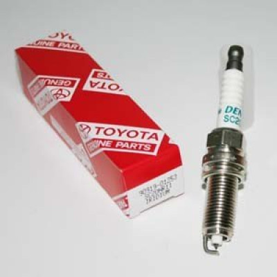 Свічка запалювання Toyota 9091901253 Toyota Auris Avensis Corolla Yaris Verso- купуйте за вигідною ціною в Києві, Україні - toyox.com.ua