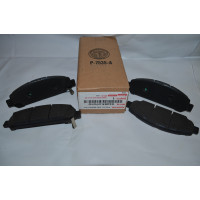Колодки передні гальмівні комплект Toyota Venza Toyota 044650T010