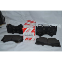 Колодки гальмівні передні комплект Toyota Land Cruiser 200 Lexus LX 570 0446560280