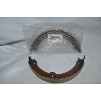 Колодка ручного гальма, права або центральна Toyota 4653034010 Колодка ручного гальма, права або центральна Toyota 4653034010